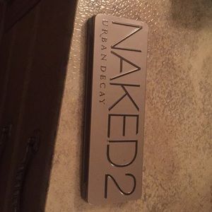 Naked 2 eye shadow palette